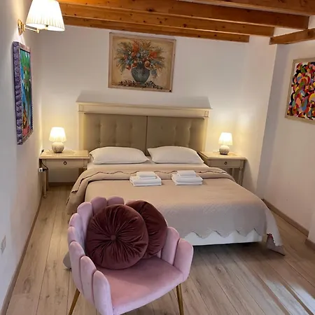 Louis 4* Cagliari