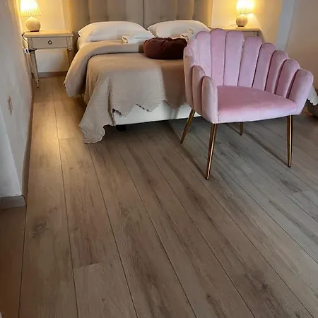 Louis Guest house 2*